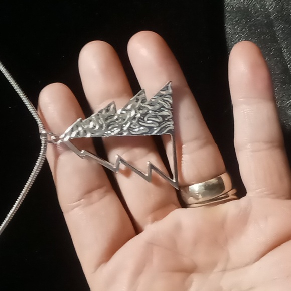 Holliday Lane Christmas tree snake chain necklace. 32 inches long - Picture 3 of 3